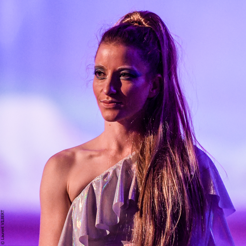 Haras Pin 20221103-2135