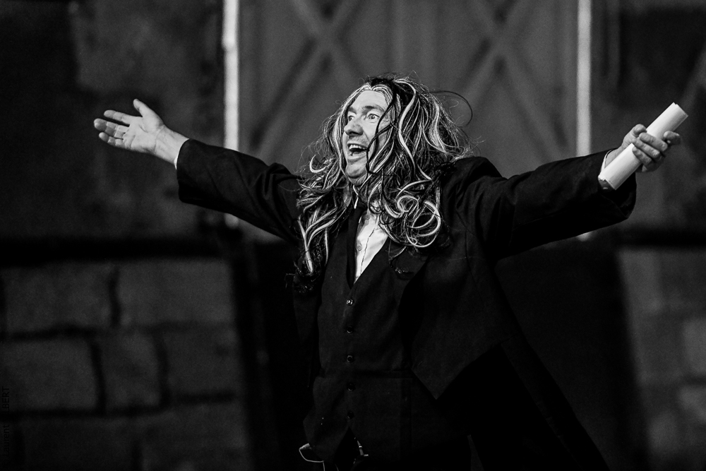 Haras Pin 20221103-0334