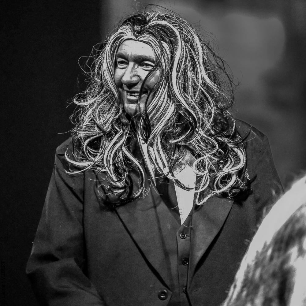 Haras Pin 20221103-1486